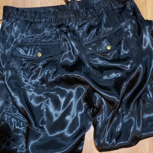 1.STATE Satin Cargo Jogger Black pants - Picture 2 of 7